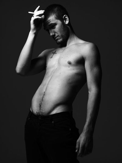 Alex Pettyfer is doing everything he can to de-twink his image.